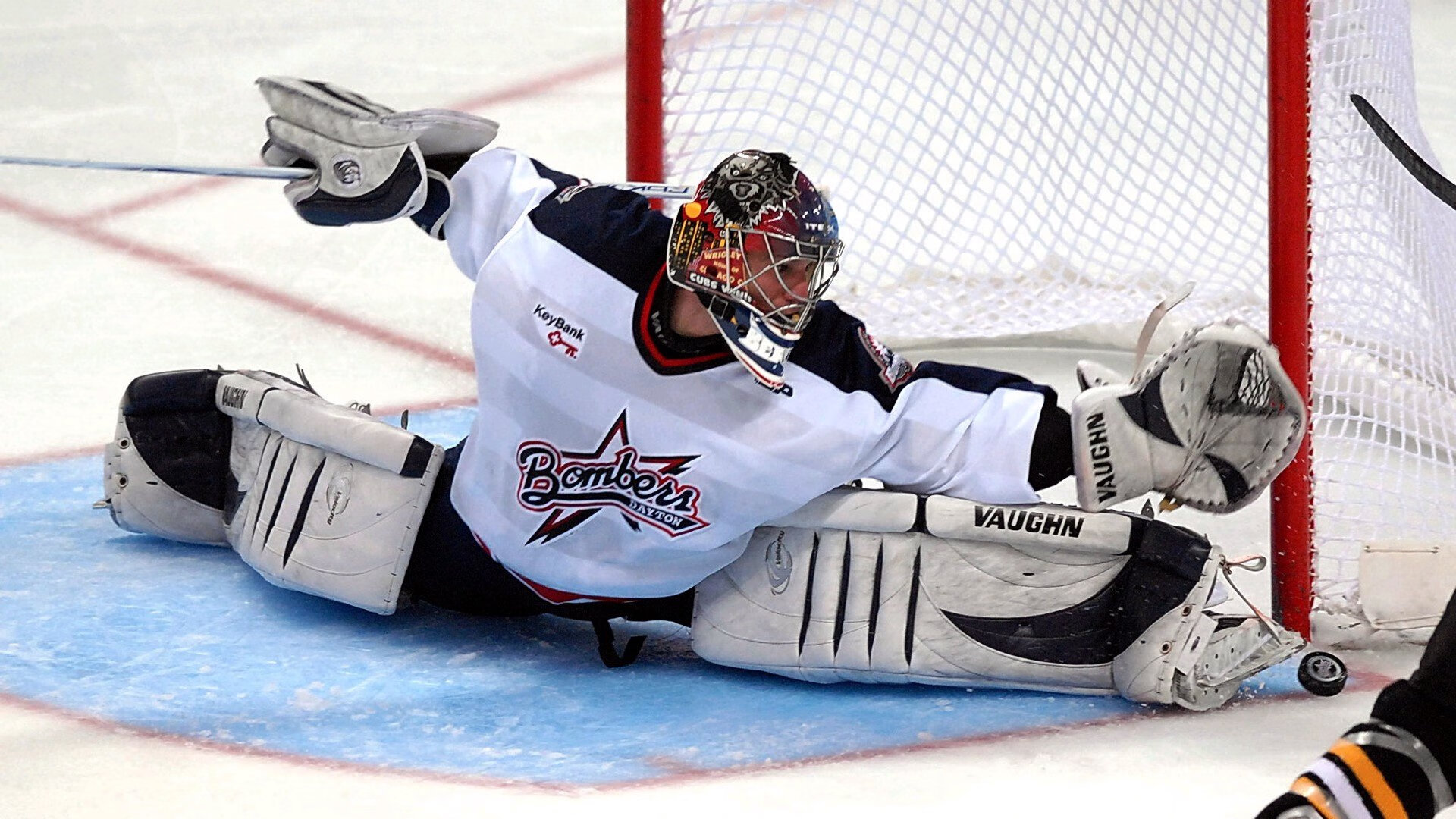 中超“津沪大战”天津津门虎主场2比2战平上海海港 比赛末段大戏频出